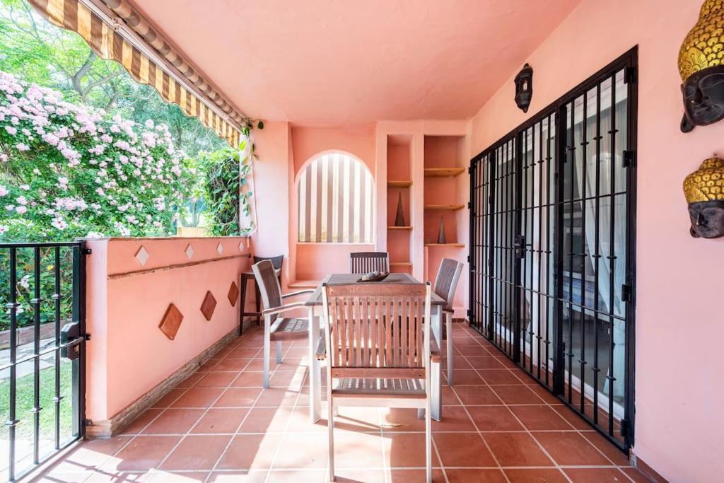 Apartamento En Marbella Guadalmina Primera Linea De Campo De Golf Los Cartujanos Exteriér fotografie
